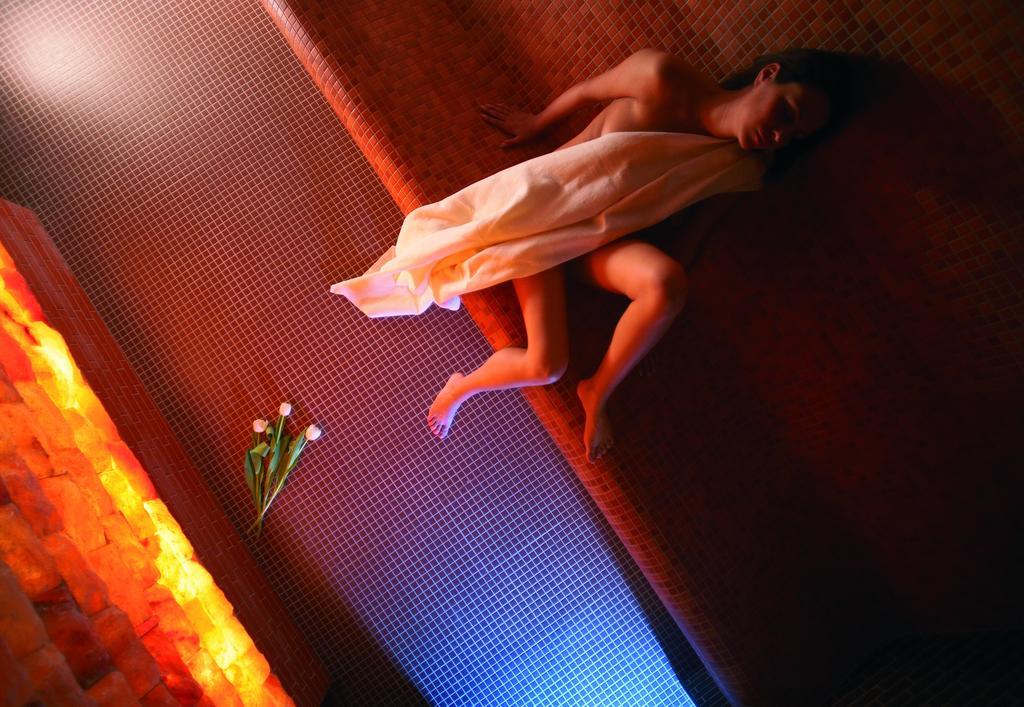 Grand Hotel BELLEVUE Hočko Pohorje Kamer foto