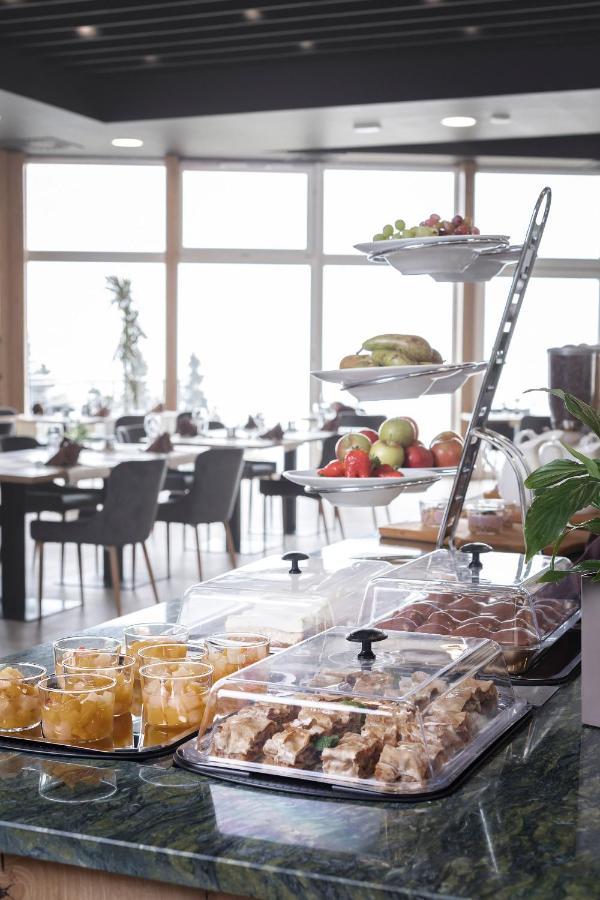 Grand Hotel BELLEVUE Hočko Pohorje Buitenkant foto