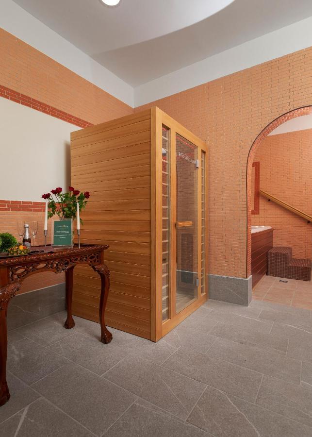 Grand Hotel BELLEVUE Hočko Pohorje Buitenkant foto